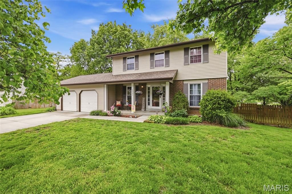 1521 Ticonderoga Drive, St Peters, MO 63376