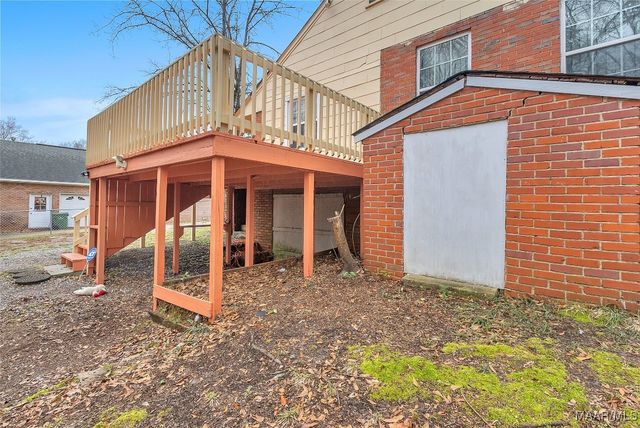 384 Perry Hill Road, Montgomery, AL 36109