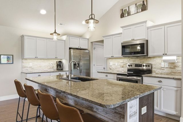 4870 W RED TAIL DR, Ashland, MO 65010