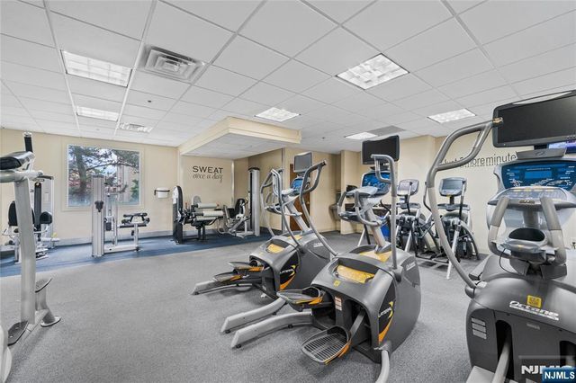 4 Constellation Place 308, Jersey City, NJ 07305