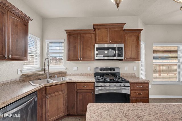 3717 TIERRA ISELA Drive, El Paso, TX 79938