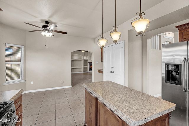 3717 TIERRA ISELA Drive, El Paso, TX 79938