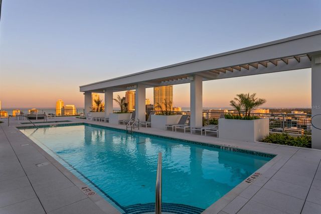 777 3RD AVENUE N 1208, St Petersburg, FL 33701