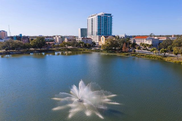 777 3RD AVENUE N 1208, St Petersburg, FL 33701