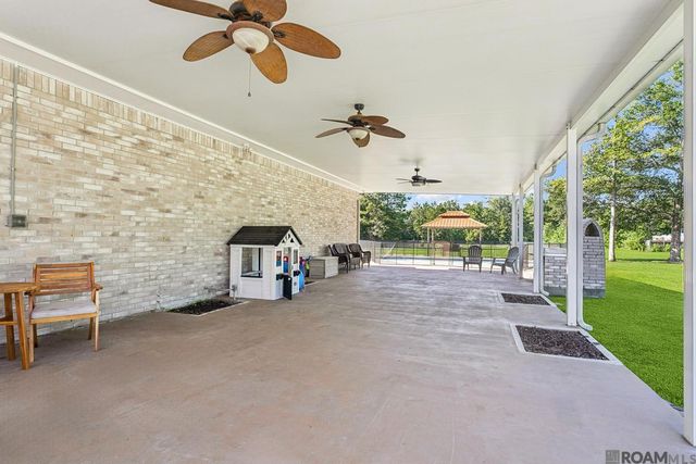 25050 Kah Lac Rd, Ponchatoula, LA 70454