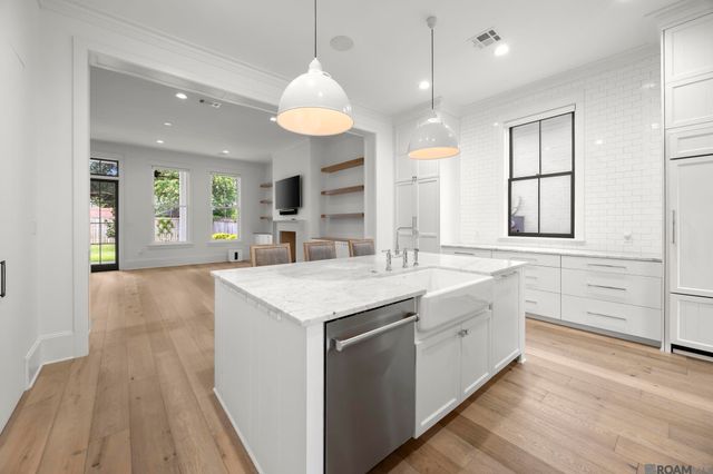 5042 Mimosa St, Baton Rouge, LA 70808