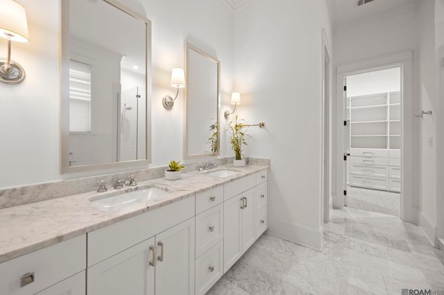5042 Mimosa St, Baton Rouge, LA 70808
