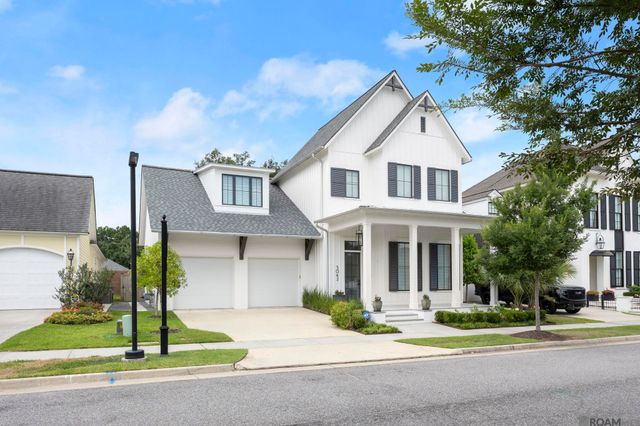 5042 Mimosa St, Baton Rouge, LA 70808
