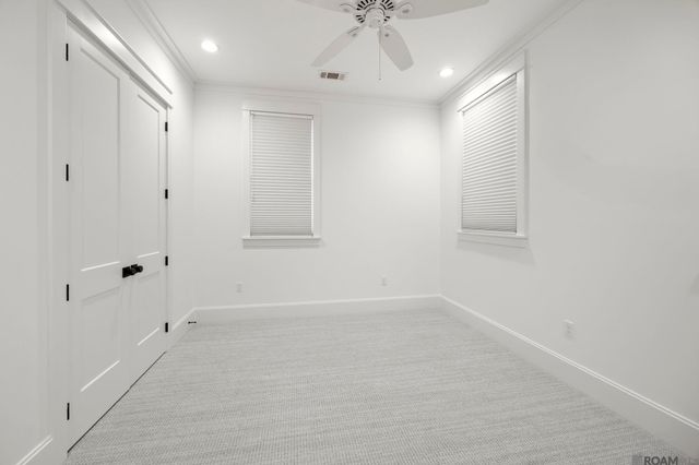 5042 Mimosa St, Baton Rouge, LA 70808