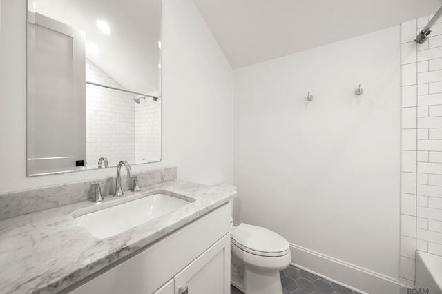 5042 Mimosa St, Baton Rouge, LA 70808