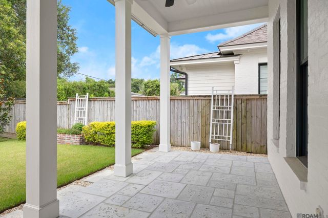 5042 Mimosa St, Baton Rouge, LA 70808