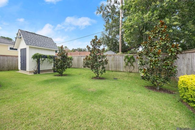 5042 Mimosa St, Baton Rouge, LA 70808