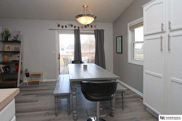 2100 Vavrina Lane, Lincoln, NE 68512