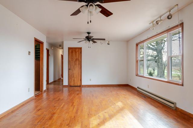 21170 Lawrence 1165, Verona, MO 65769