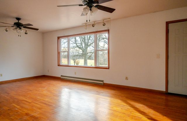 21170 Lawrence 1165, Verona, MO 65769