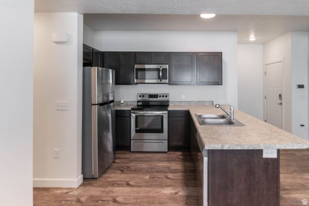Image 4 of property listing at 7337 W LOUDEN DR, Magna, UT 84044