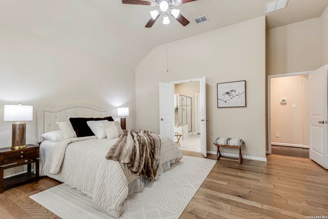 112 Hagen Dr, Boerne, TX 78006