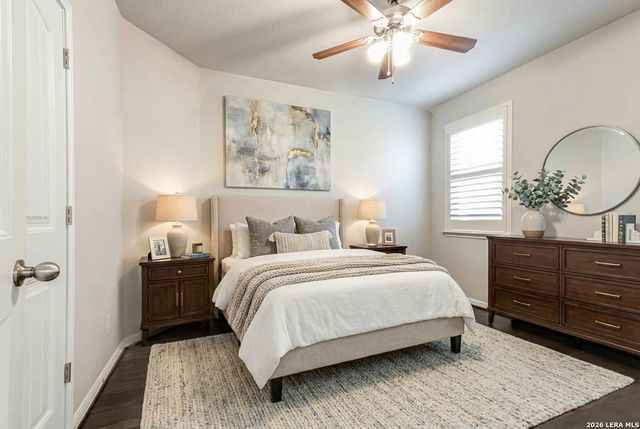 112 Hagen Dr, Boerne, TX 78006