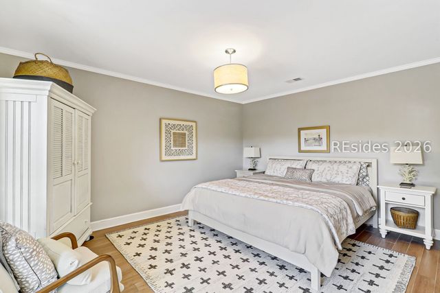 212 Greenwood Dr Apt 315, Hilton Head Island, SC 29928