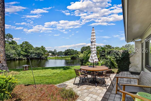 212 Greenwood Dr Apt 315, Hilton Head Island, SC 29928