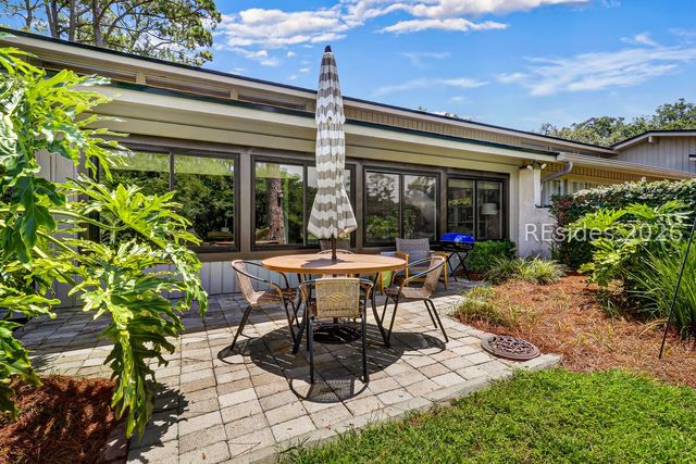 212 Greenwood Dr Apt 315, Hilton Head Island, SC 29928