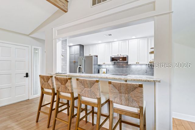 212 Greenwood Dr Apt 315, Hilton Head Island, SC 29928