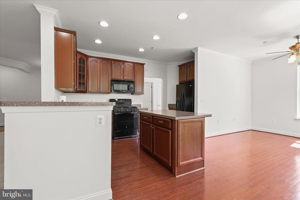 Image 19 of property listing at 311 TIREE CT #202, Abingdon, MD 21009