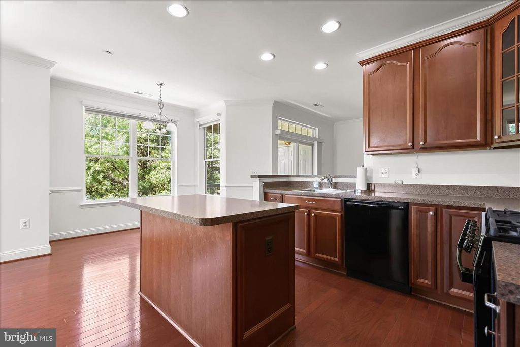 Image 20 of property listing at 311 TIREE CT #202, Abingdon, MD 21009