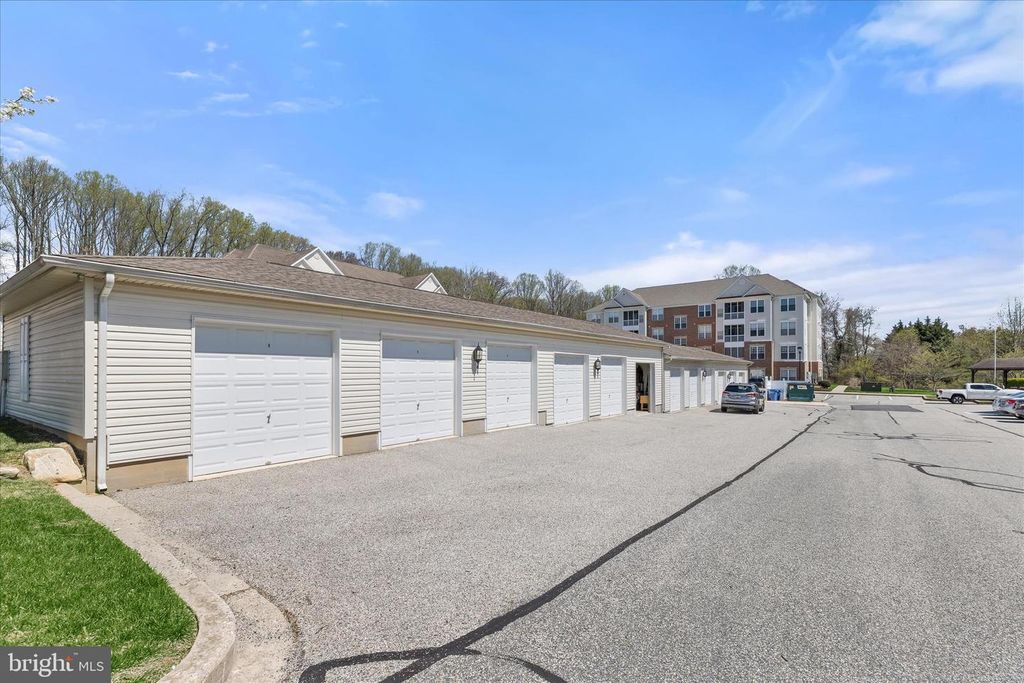 Image 37 of property listing at 311 TIREE CT #202, Abingdon, MD 21009