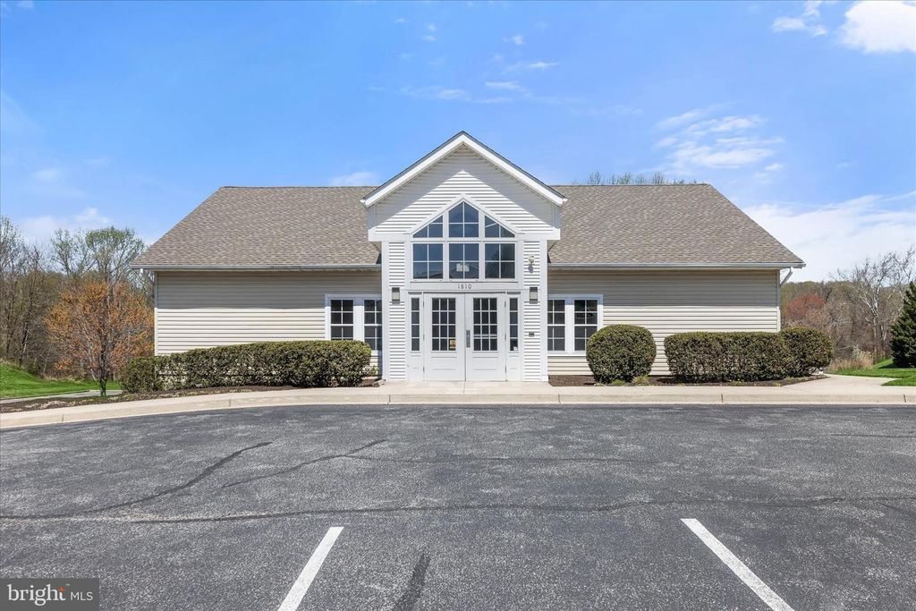 Image 38 of property listing at 311 TIREE CT #202, Abingdon, MD 21009