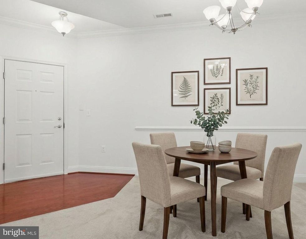 Image 4 of property listing at 311 TIREE CT #202, Abingdon, MD 21009