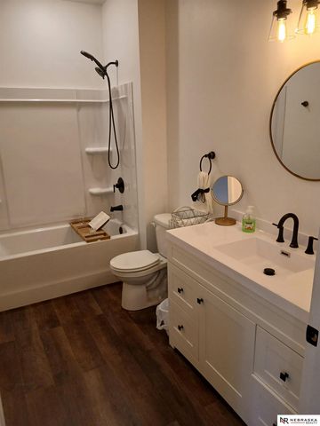 2730 S 12th Street, Omaha, NE 68108