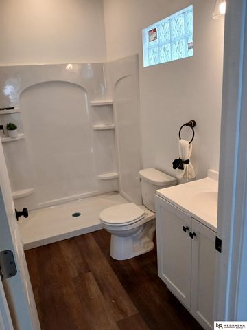 2730 S 12th Street, Omaha, NE 68108