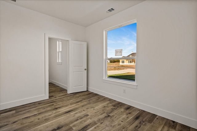 3232 Willow Road, Celeste, TX 75423