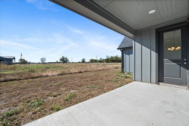 3232 Willow Road, Celeste, TX 75423