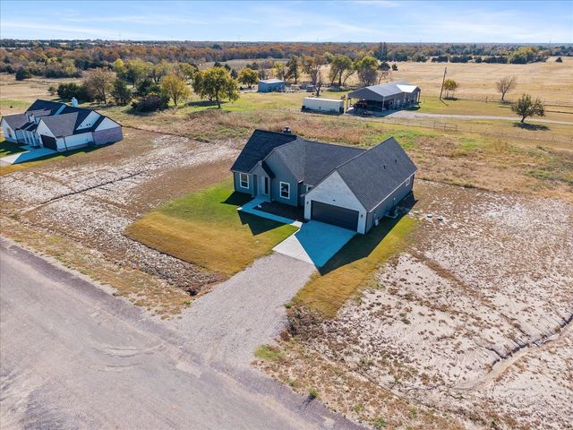 3232 Willow Road, Celeste, TX 75423