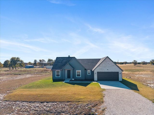 3232 Willow Road, Celeste, TX 75423