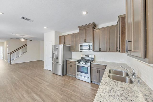 115 Silver Sky Court, Conroe, TX 77304