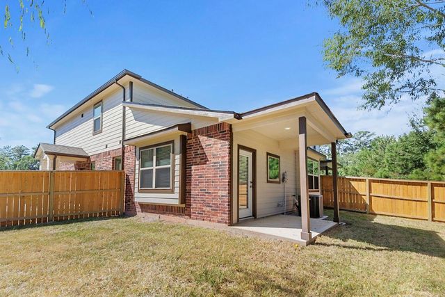 115 Silver Sky Court, Conroe, TX 77304