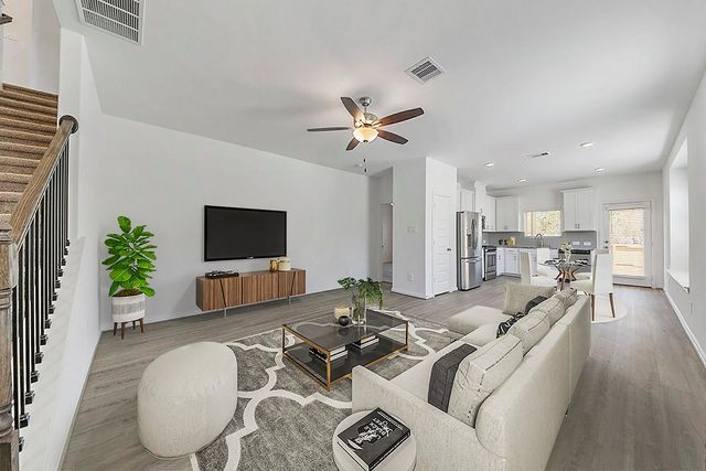 115 Silver Sky Court, Conroe, TX 77304