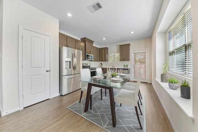 115 Silver Sky Court, Conroe, TX 77304