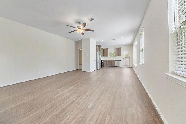 115 Silver Sky Court, Conroe, TX 77304