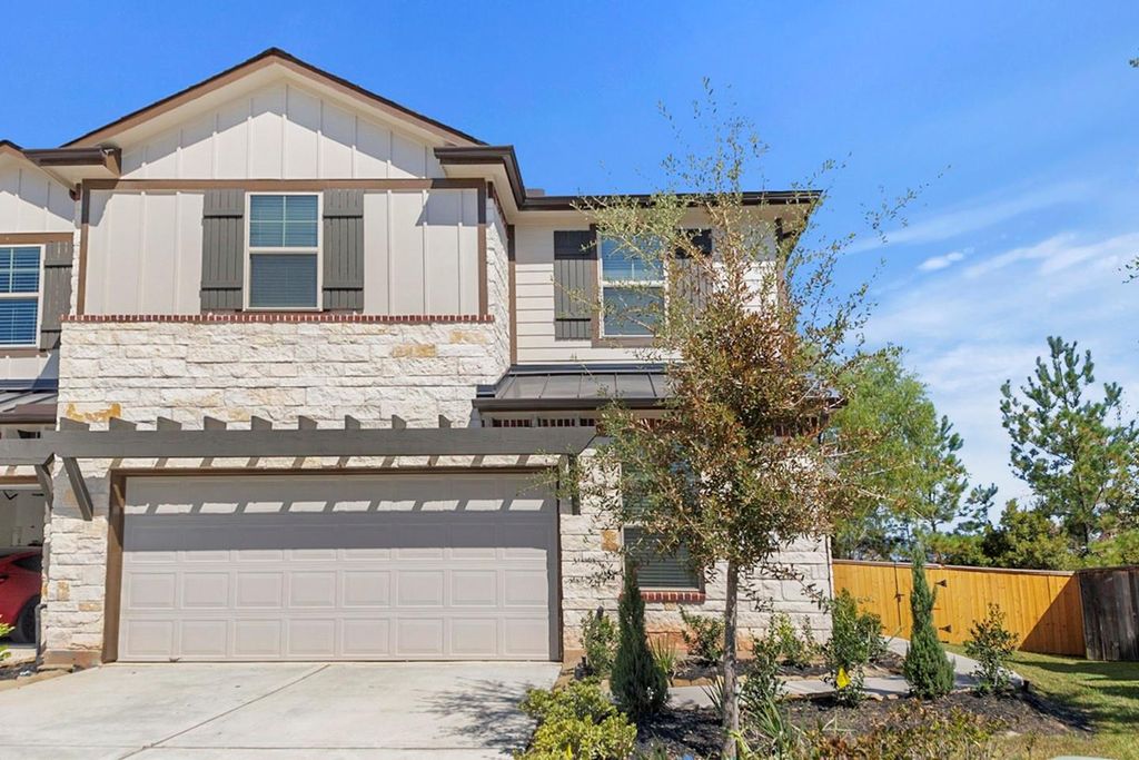 115 Silver Sky Court, Conroe, TX 77304