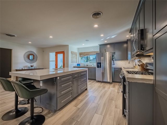 3010 Conway Street, Houston, TX 77025