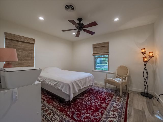 3010 Conway Street, Houston, TX 77025