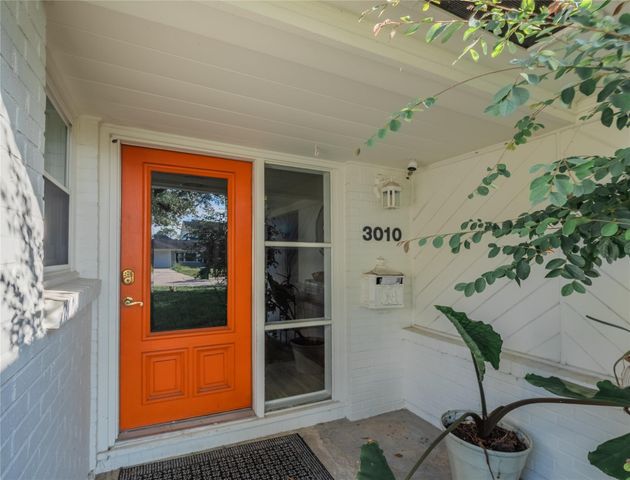3010 Conway Street, Houston, TX 77025