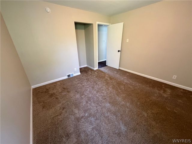 657 72nd Street, Niagara Falls, NY 14304