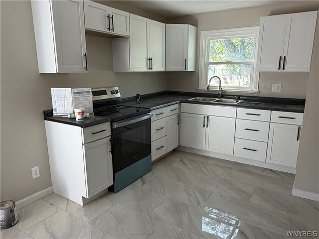 657 72nd Street, Niagara Falls, NY 14304