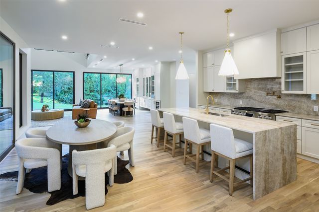 6984 Santa Barbara Drive, Dallas, TX 75214