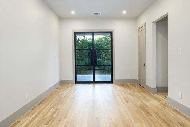 6984 Santa Barbara Drive, Dallas, TX 75214